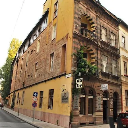 Pedestrian Area, Center