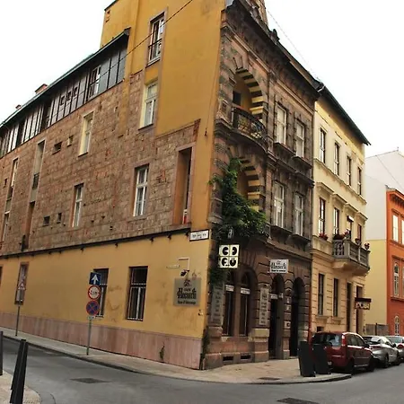 Pedestrian Area, Center * Boedapest